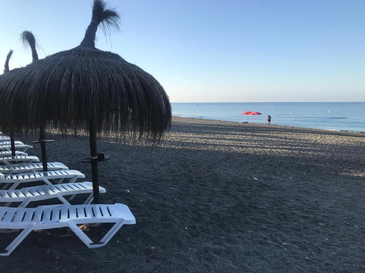 Apartamento 2 Dormitorios En Primera Linea De Playa San Cristobal Альмуньекар Экстерьер фото