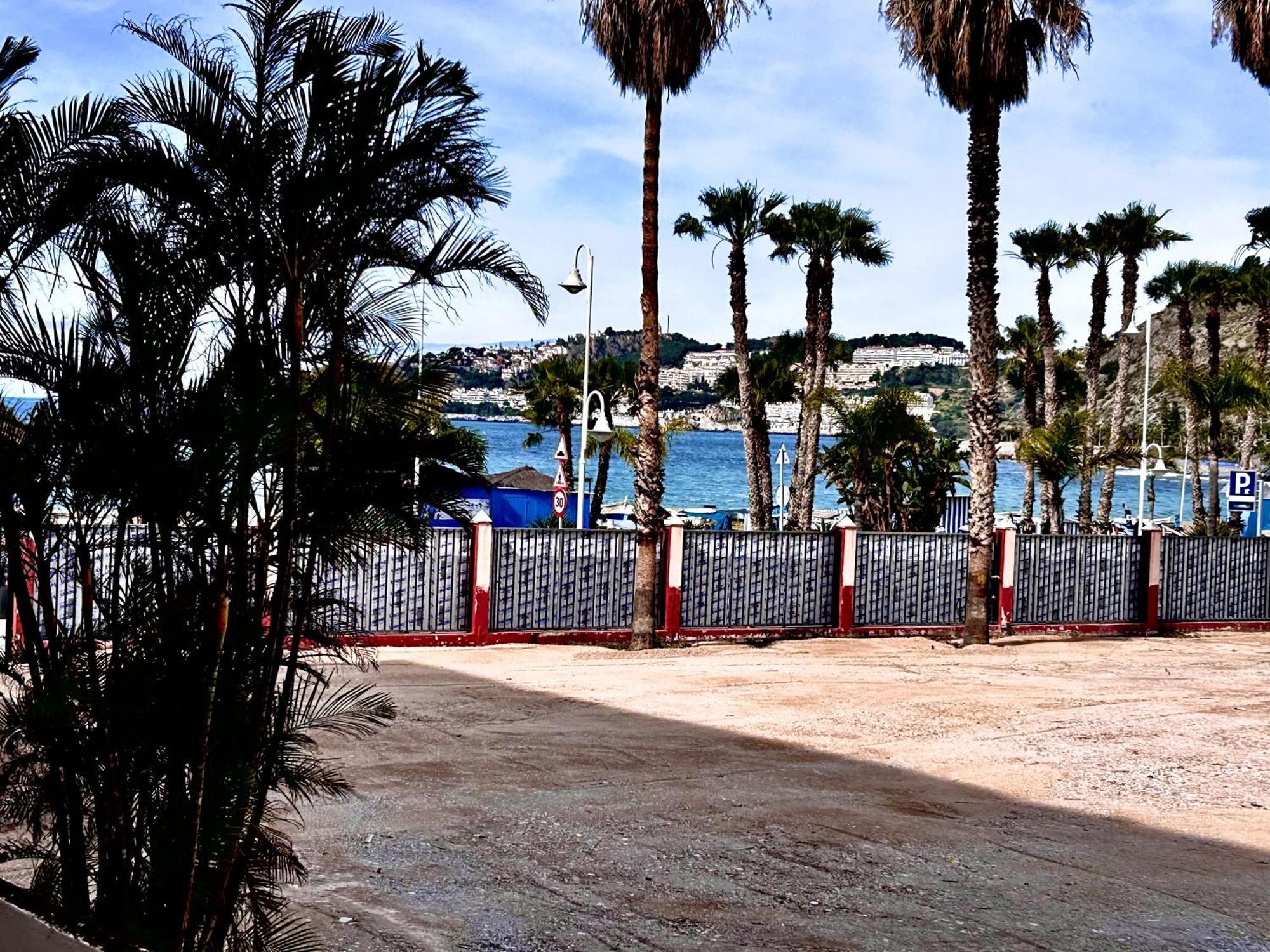 Apartamento 2 Dormitorios En Primera Linea De Playa San Cristobal Альмуньекар Экстерьер фото